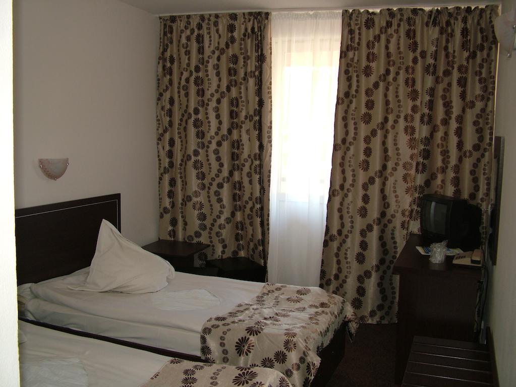 Hotel Oltenia Băile Govora Pokoj fotografie