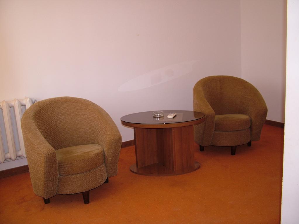 Hotel Oltenia Băile Govora Pokoj fotografie